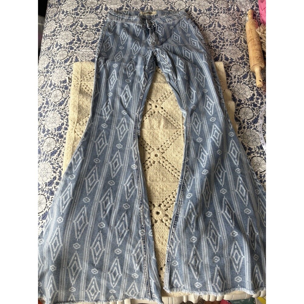 Rock & Roll Denim Bargain Button Bell Men’s Blue Geometric Bell-Bottom Jeans